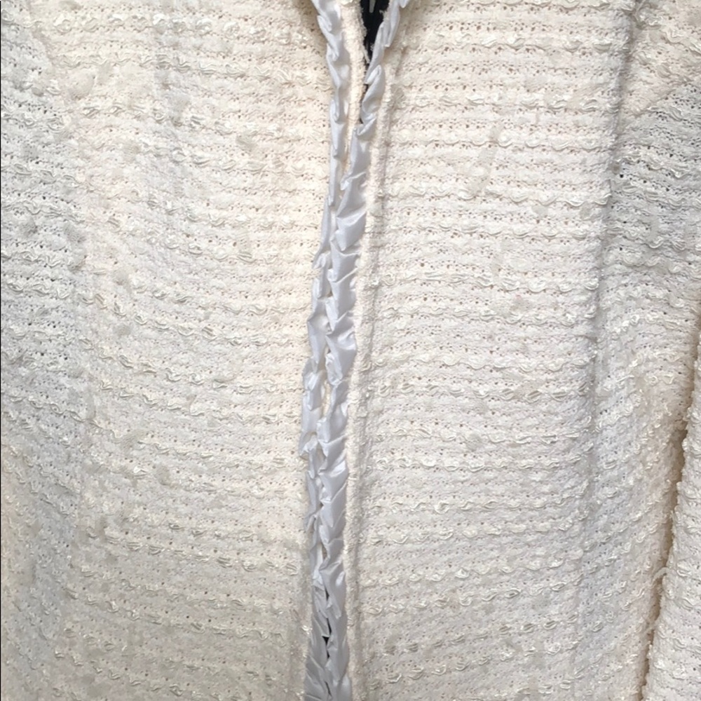 St. John jacket - Picture 5 of 8